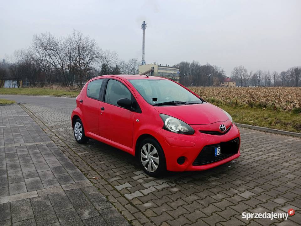 Toyota Aygo 10 benz lift 2014r Bez korozji ESP sprzedam