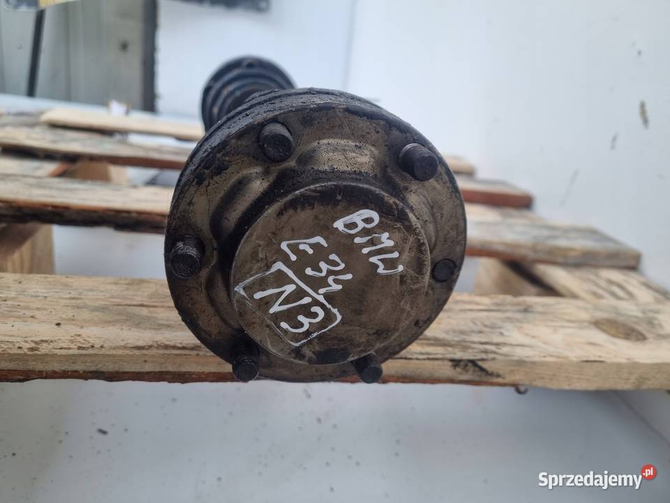 Bmw 5 E34 PRAWA LEWA TYLNA PÓŁOŚ półośka lewy Janów