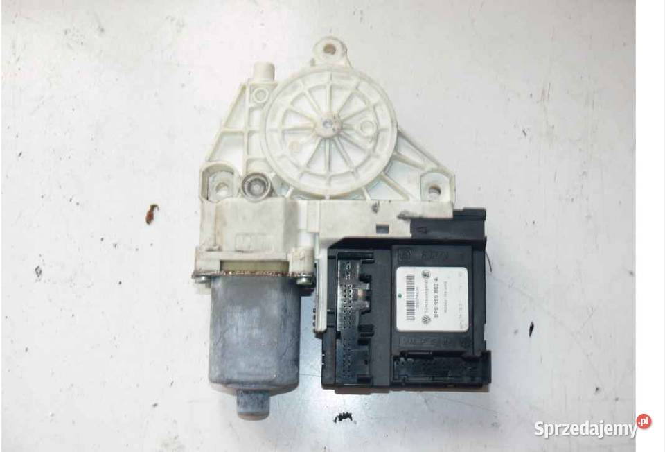 AUDI A3 8P SILNICZEK SZYBY PRAWY PRZÓD osobowe Wielkie Drogi