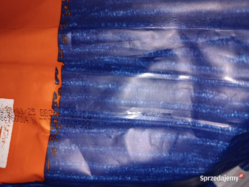 15 karma sucha BRIT z kurczakiem Medium Zabawka Szczyrk