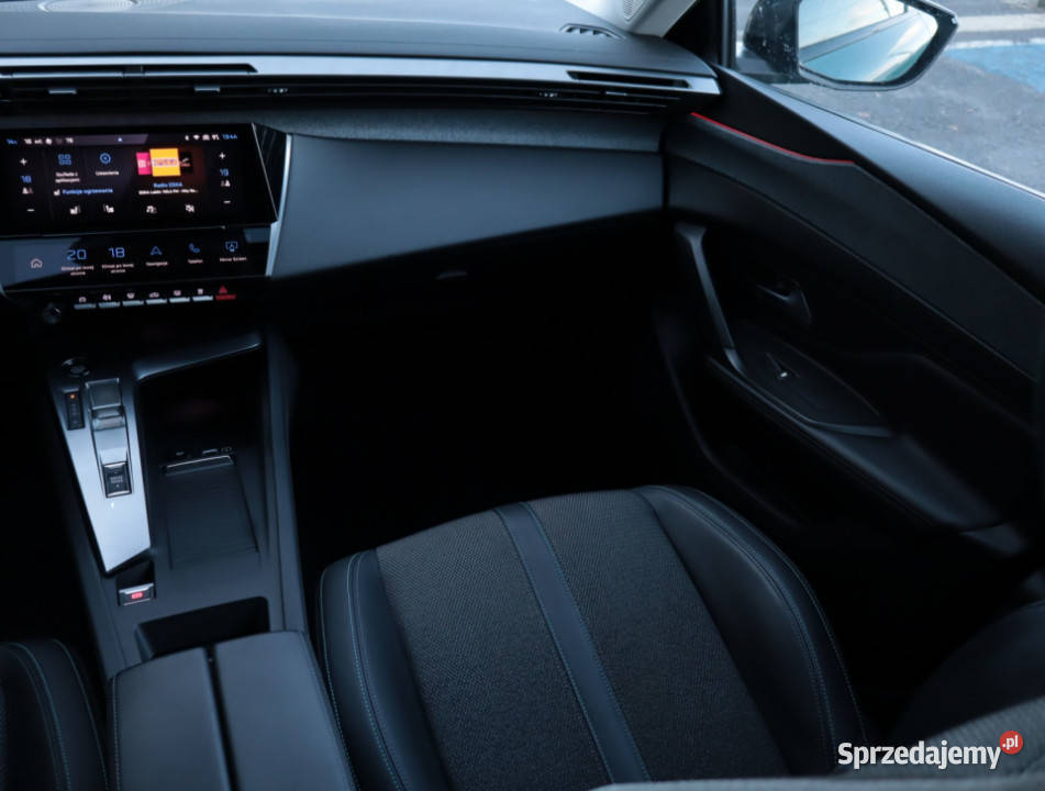 Peugeot 308 Hybrid 180 nawigacja