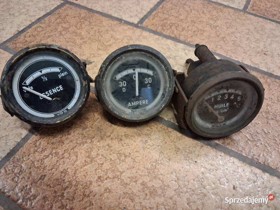 Wskaźniki 3sztuki z wojskowej ciężarówki Pozostałe Pozostałe lubelskie Annopol