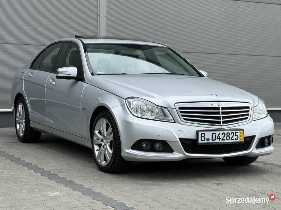 Mercedes C180 CGI 156 AutomatPDCSzyberdachNiemcy nieuszkodzony Brwinów