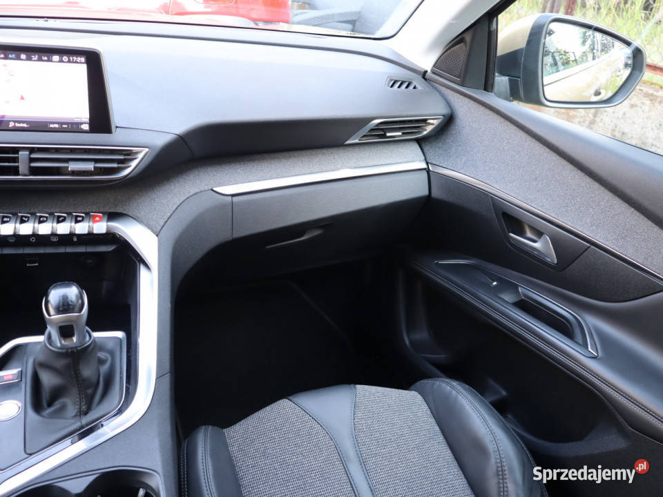 Peugeot 3008 12 PureTech śląskie