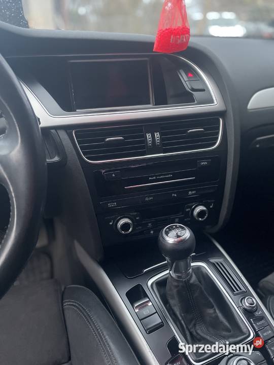 Audi a4 b8 zadbana 2012 Rok produkcji 2012 sprzedam