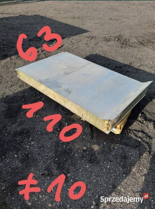 Płyty warstwowa obornicka pozostałości budowlane Niemiecka Wieś