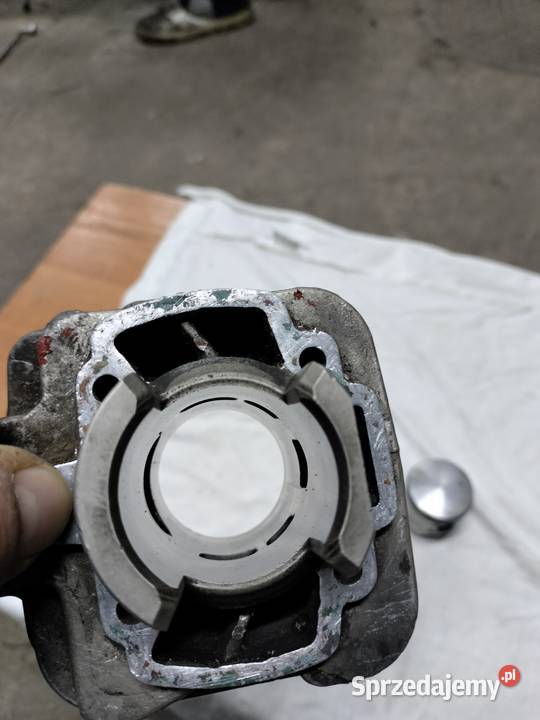 Cylinder 50 aluminiowy Peugeot ELYSEO Części i akcesoria motocyklowe łódzkie Łubno