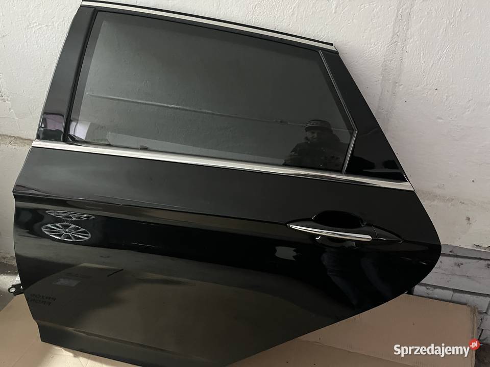 DRZWI TYŁ HYUNDAI I 40 COMBI osobowe Mielec
