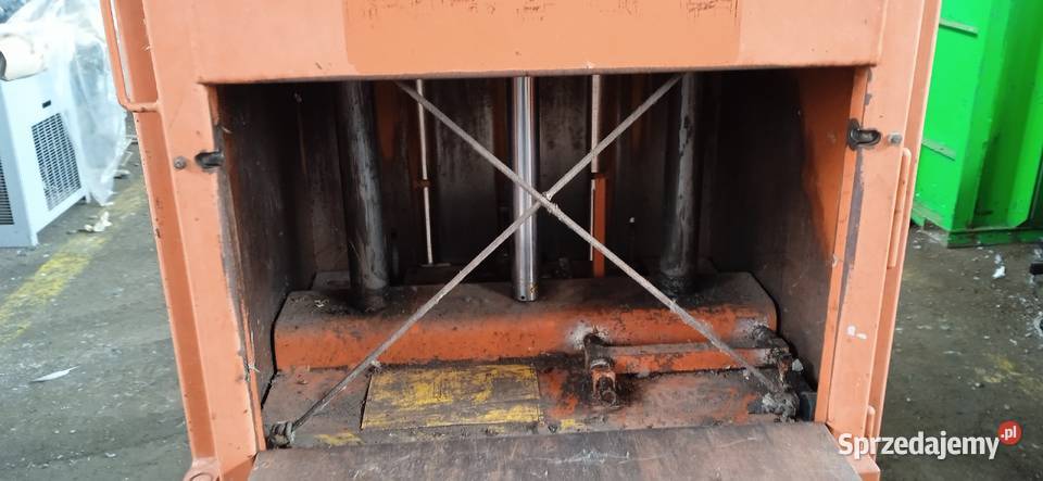 Belownica prasa do makulatury foli Orwak 8010 Łódź sprzedam