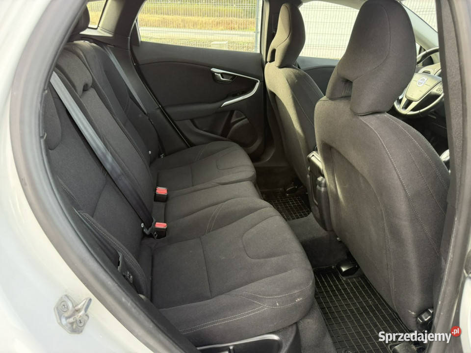 Volvo V40 16 D2 114 2014r Climatronic KINETIC immobilizer dolnośląskie Wojkowice sprzedam