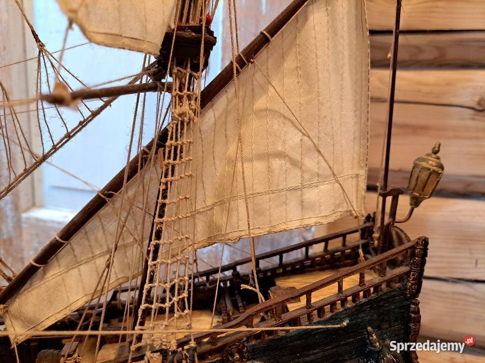 Wielki model żaglowca Warszawa