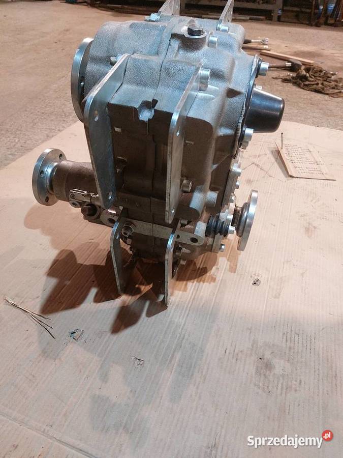 Reduktor 4x4 Mitsubishi PFAU REXTER Rok produkcji 2008 Skrzynie biegów manualne Limanowa