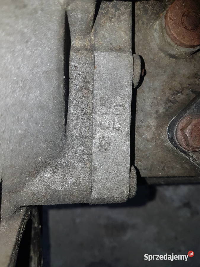 Sprzedam skrzynia biegów do vw golf 3 19 TDI 90 Skrzynie biegów manualne sprzedam
