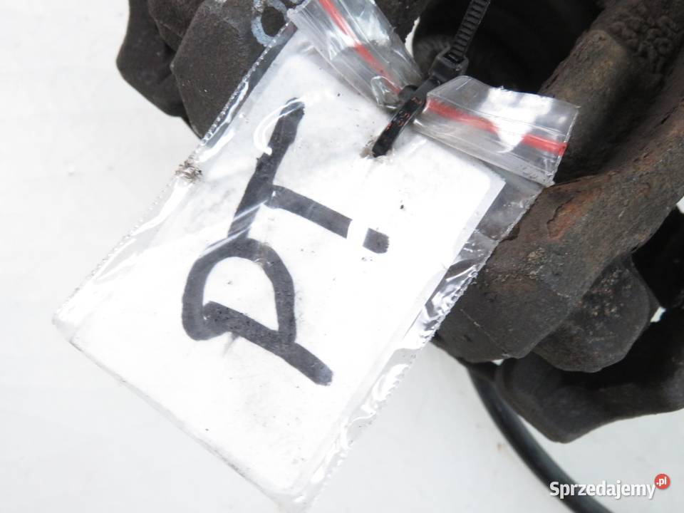 ZACISK PRAWY TYŁ BMW 2 F45