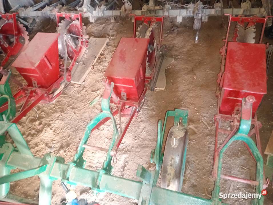 Siewnik do kukurydzy 4 rzędowy mechaniczny Tuchla