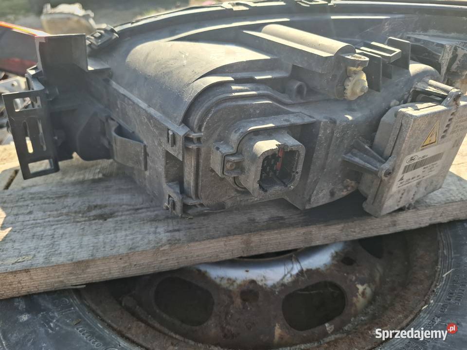 Lampa Prawa Przód Ford Mondo MK3 Xenon Wisznice