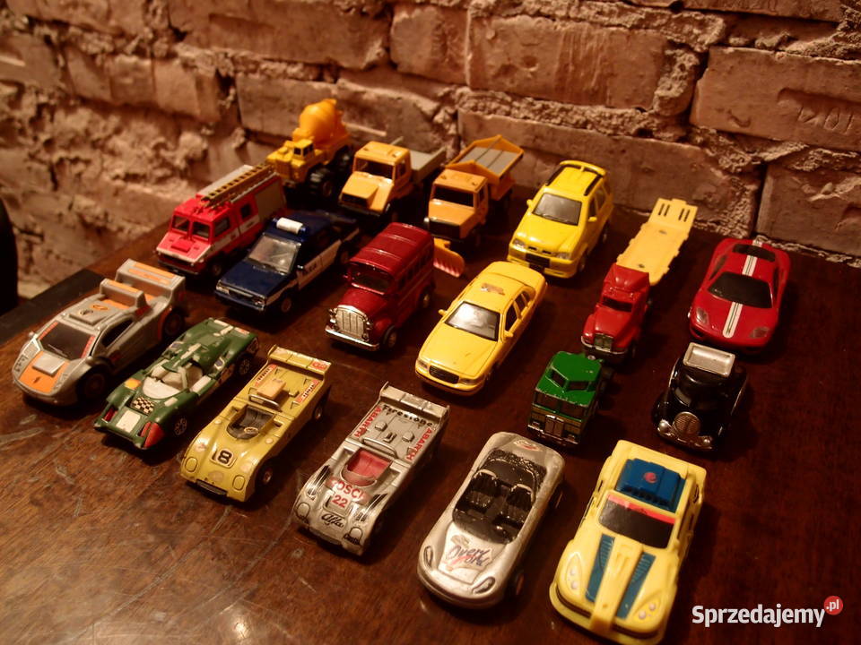 Duża Kolekcja resoraków auta Hot wheels Bburago sprzedam