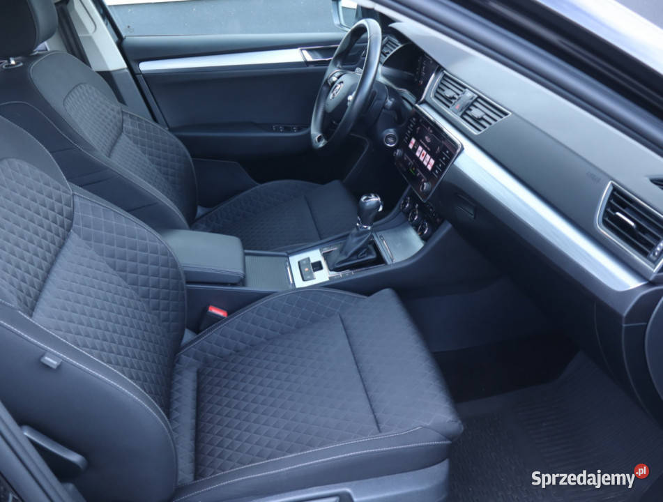 Skoda Superb 20 TSI wielofunkcyjna kierownica Łódź