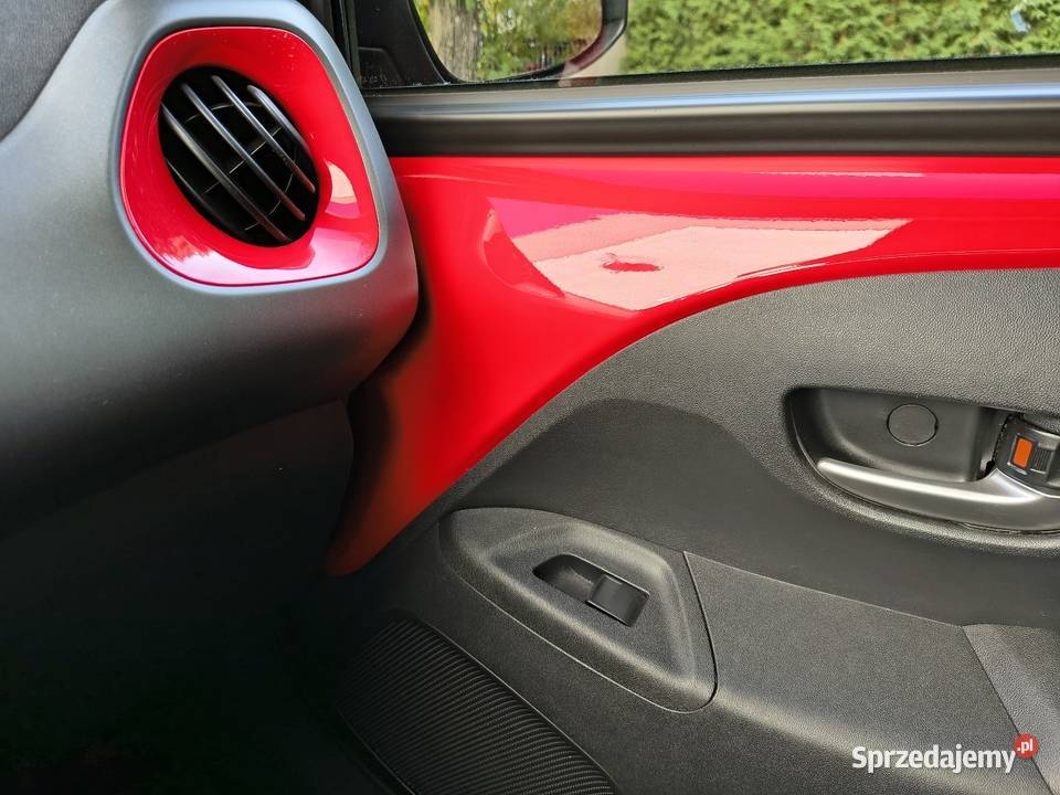 Toyota Aygo 10 play Toyota Kraków