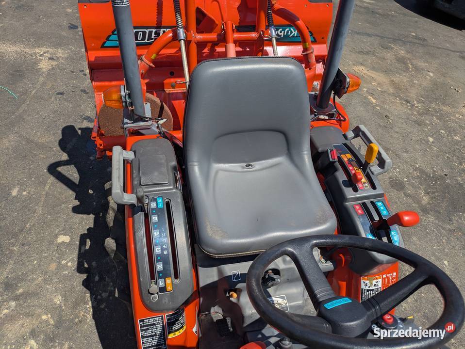 Traktor Kubota KJ11D Kubota Skała