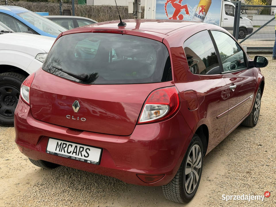 Renault Clio Częstochowa
