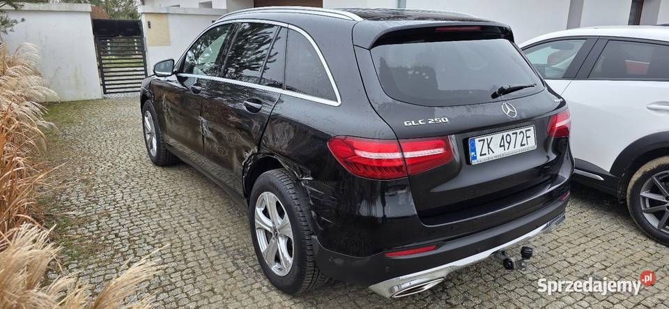Mercedes GLC 250 4MATIC Salon Polska