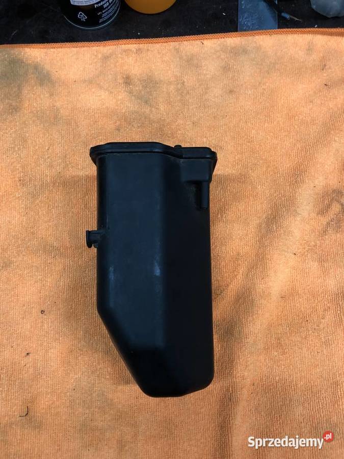 OBUDOWA FILTRA WĘGLOWEGO AUDI A3 TFSI 1K0201801D Pozostałe Rakoniewice