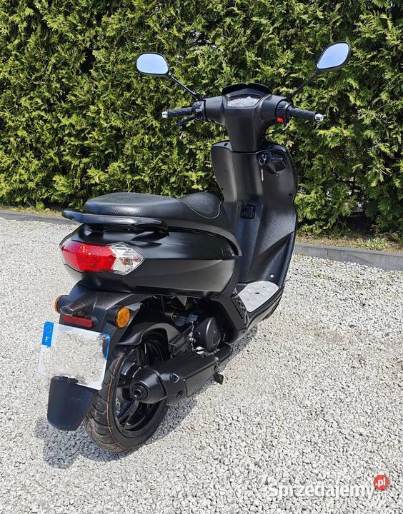 Skuter Peugeot Kisbee 50cc 2024r 1200 LED Wtrysk Łask sprzedam
