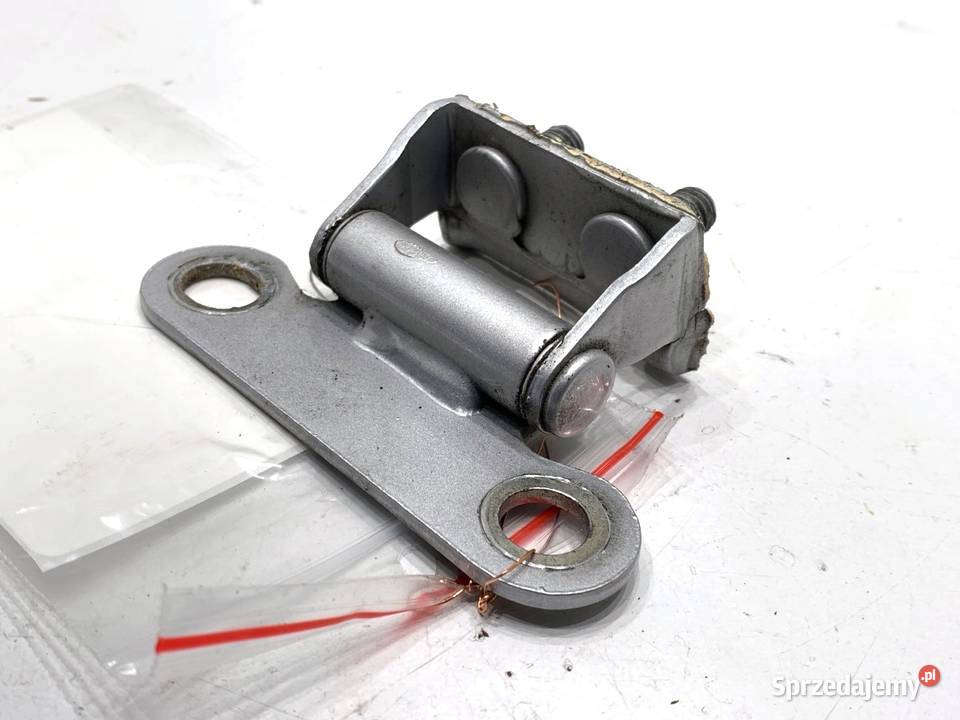 ZAWIAS KLAPY PRAWY TYŁ TOYOTA AURIS II Hatchback osobowe podkarpackie