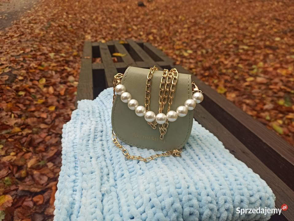 Oliwkowa zielona torebka półokrągła z Torby i torebki