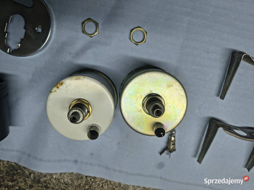 Licznik obrotomierz mocowania jawa cz 350 ts Pozostałe Części i akcesoria motocyklowe Rzeszów