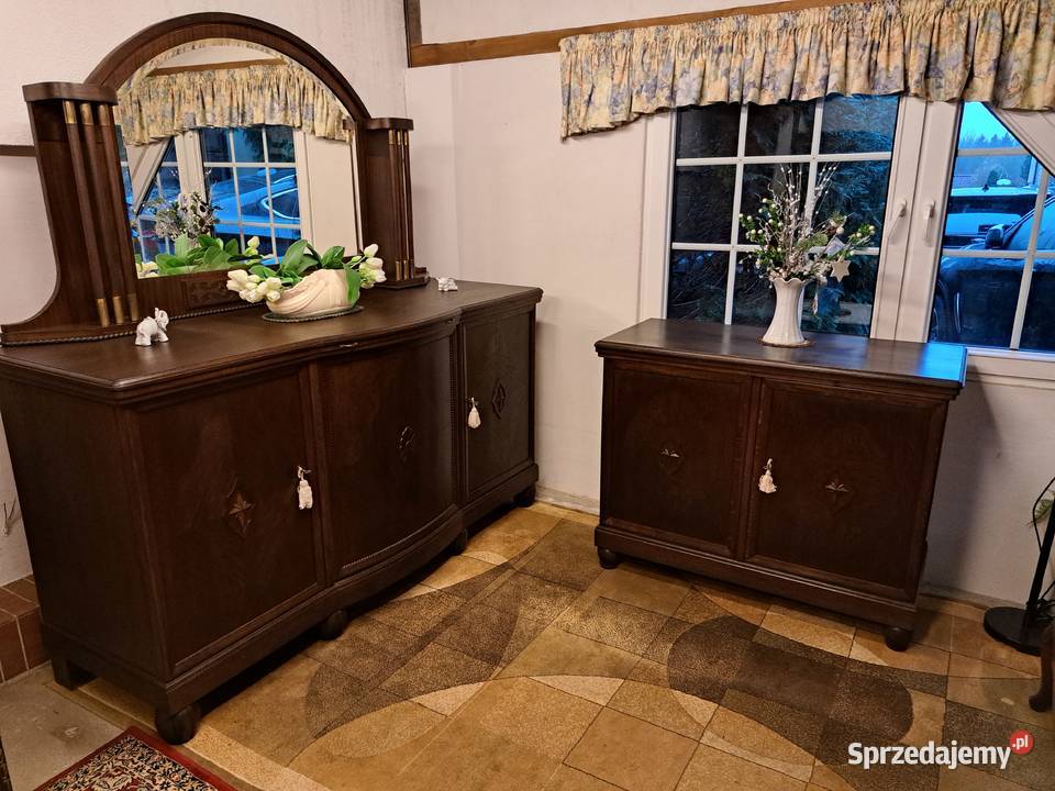 Piękny bufet z lustrem pomocnik secesja