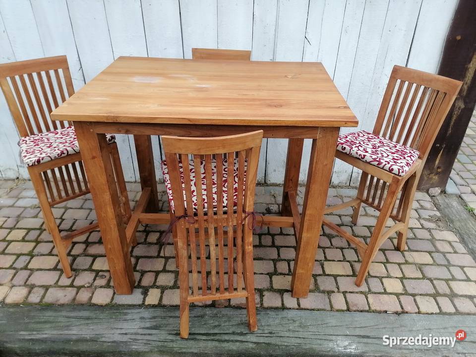 Wysoki Stół teek herbaciany Cztery hokery lubelskie Wąwolnica
