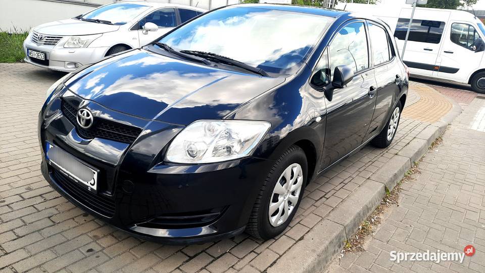 Sprzedam Toyotę Auris super stan