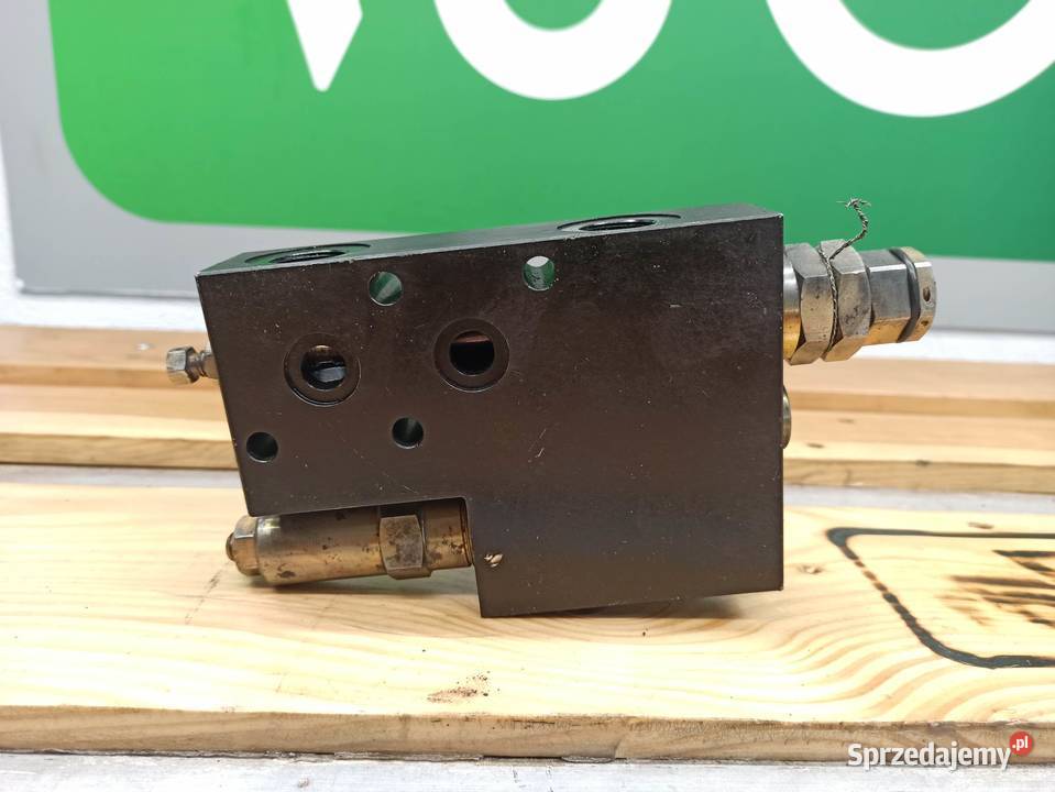 Zawór Blok Manitou 217917 Wilkowo
