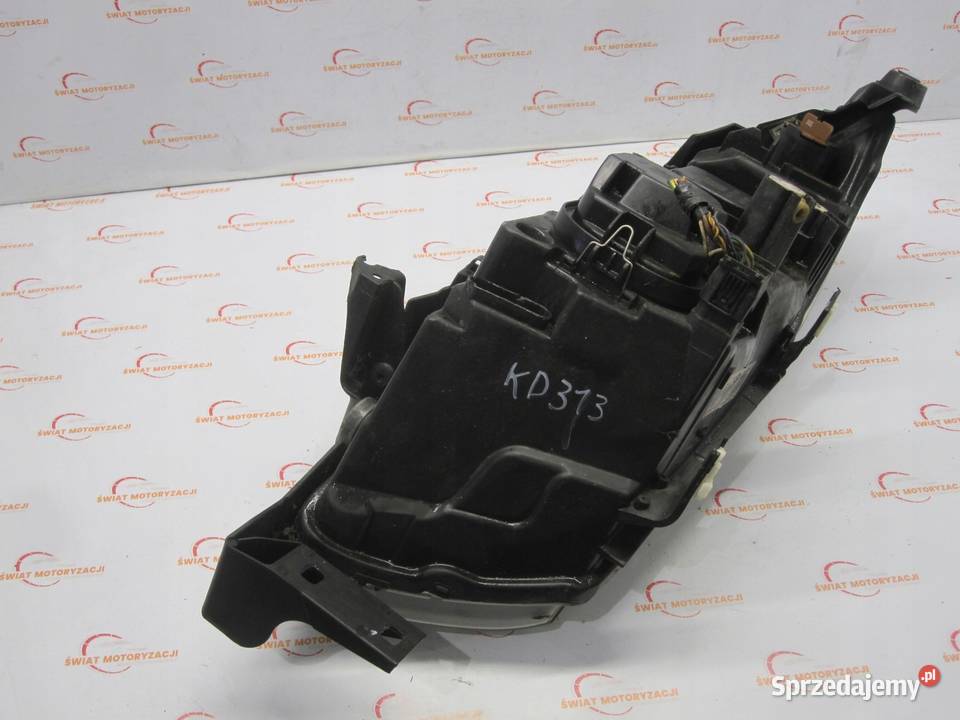 BMW E90 06r lampa lewa przód 6942723 89311650 Kielce