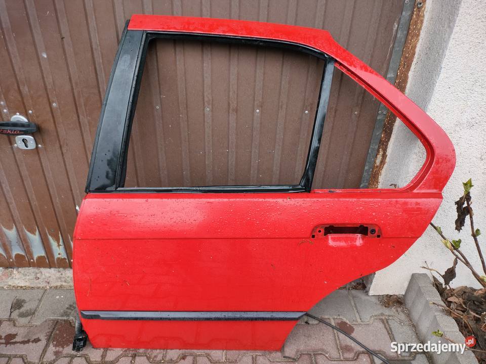 BMW E36 DRZWI SEDAN KOMBI Drzwi Rąbień AB