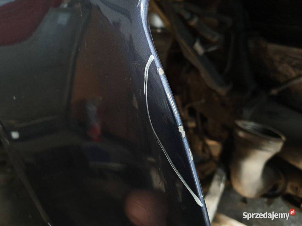 BŁOTNIK PRAWY PRZÓD AUDI A8 D3 osobowe Lipno