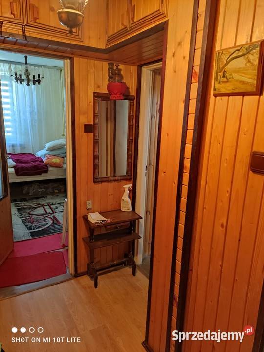 Sprzedam mieszkanie 2pokoje 372 m2 w Kutnie sieć łódzkie Kutno