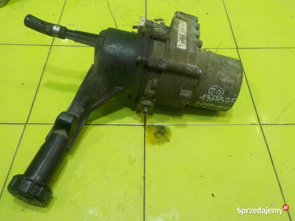 PEUGEOT PARTNER II LIFT 13r pompa wspomagania Pompy wspomagania Suków sprzedam