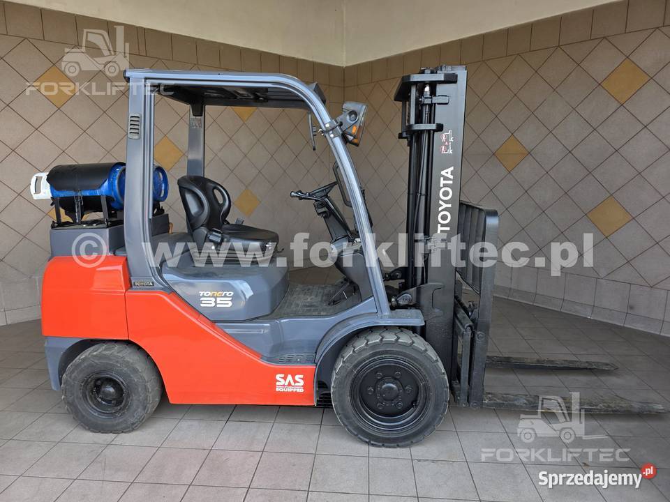 Wózek widłowy TOYOTA 8FGJF35 Przesuw boczny Lędziny