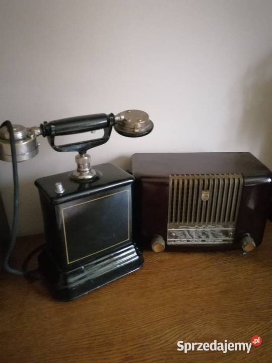 Stary telefon na korbke z lat 50 lat 30 tych Kraków