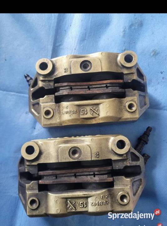 Aprilia TUONO V4 1100 rsv 16 OEM ZACISK ZACISKI