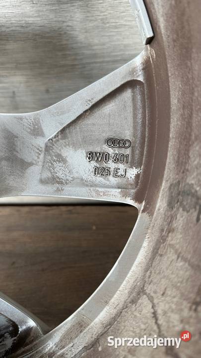 Felga aluminiowa Audi A4 B9 8W0601025EJ 80 x 18 aluminiowe Gorzów Wielkopolski