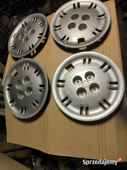 Polonez Caro minus FSO kołpak Fiat 125p kołpaki Pozostałe Stalowa Wola