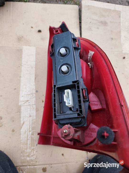Lampa lewy tył Peugeot 307 Sw osobowe Jabłonowo Pomorskie