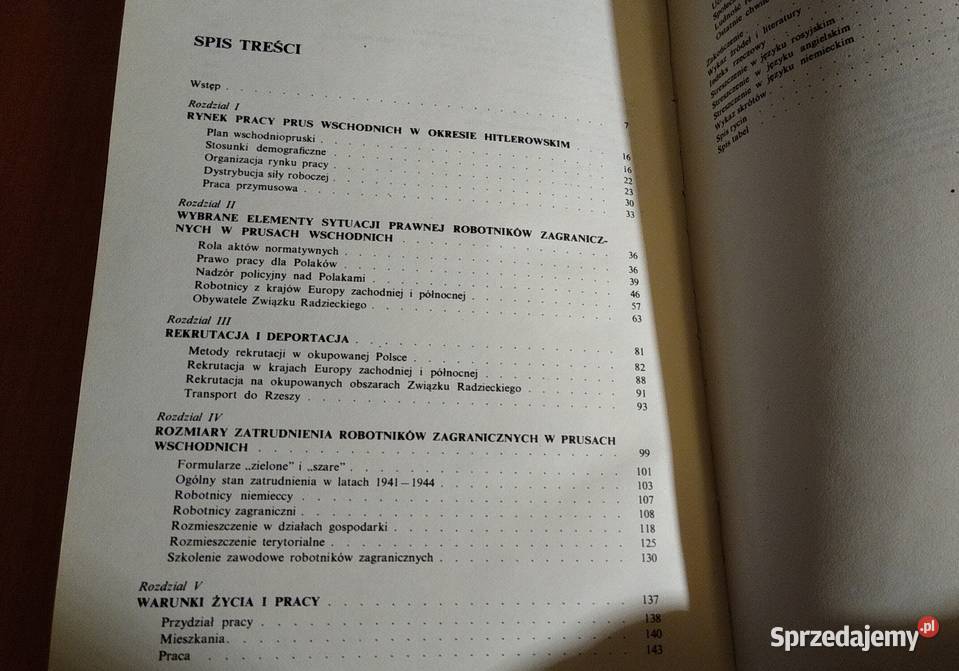 Zagraniczni robotnicy przymusowi w Prusach Rok wydania 1977 pomorskie Gdańsk sprzedam