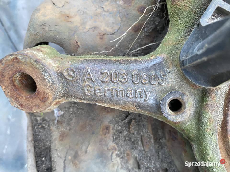 Zwrotnica lewa tylna Mercedes W203 22 CDI osobowe wielkopolskie