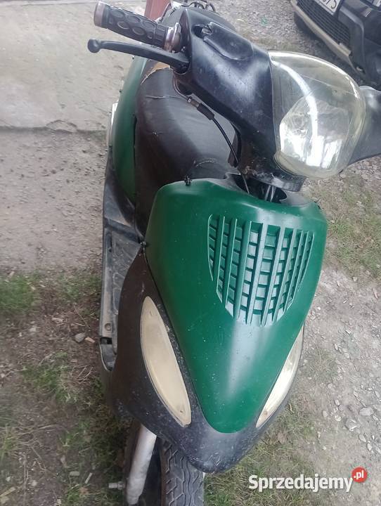 Skuter 50 z papierami Boguchwała sprzedam