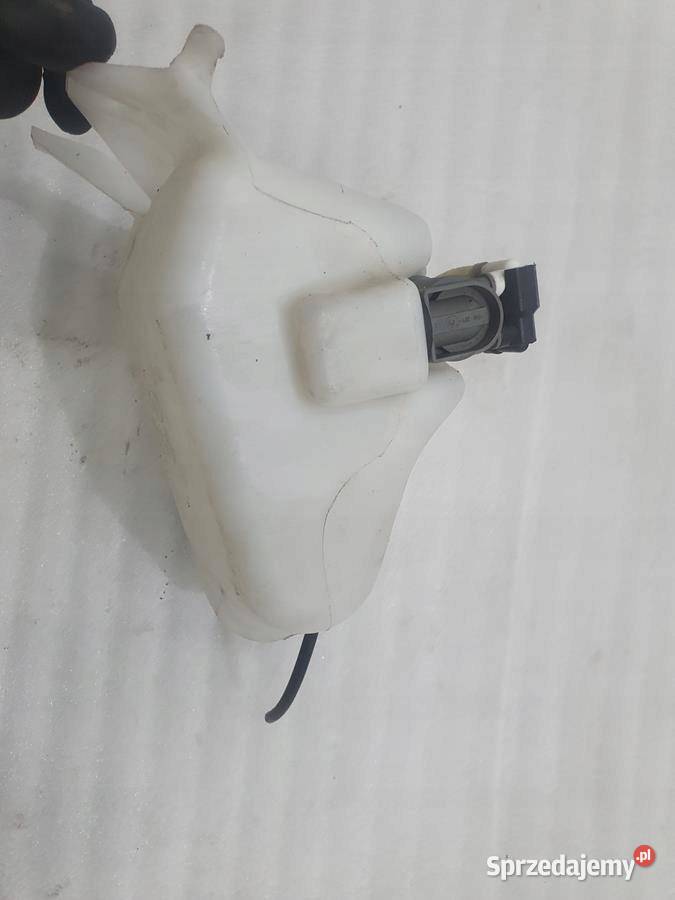 ZBIORNICZEK SPRYSKIWACZY NISSAN ALMERA TINO Zbiorniki płynu do spryskiwaczy wielkopolskie